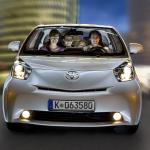 Toyota iQ 2008 года